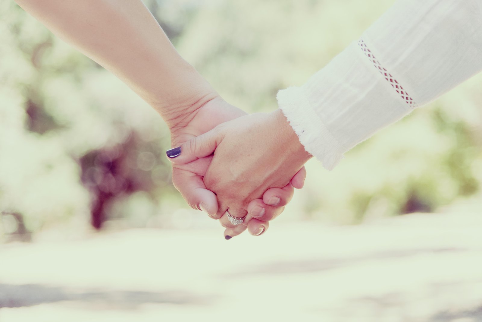 166914 - 120 Male Female Friendship Quotes