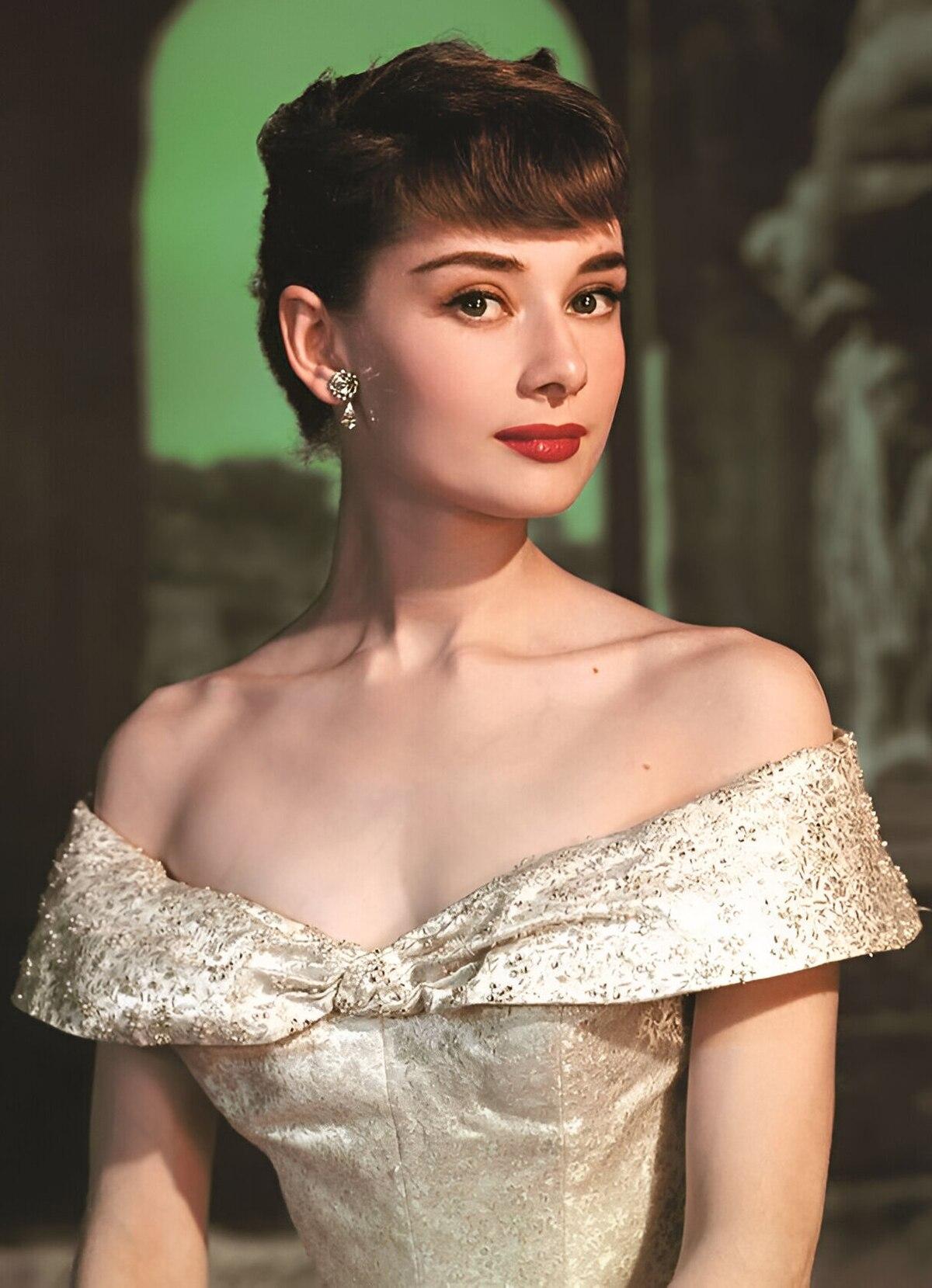 epburn.jpg67629e9939d78 - 120 Audrey Hepburn Quotes About Life